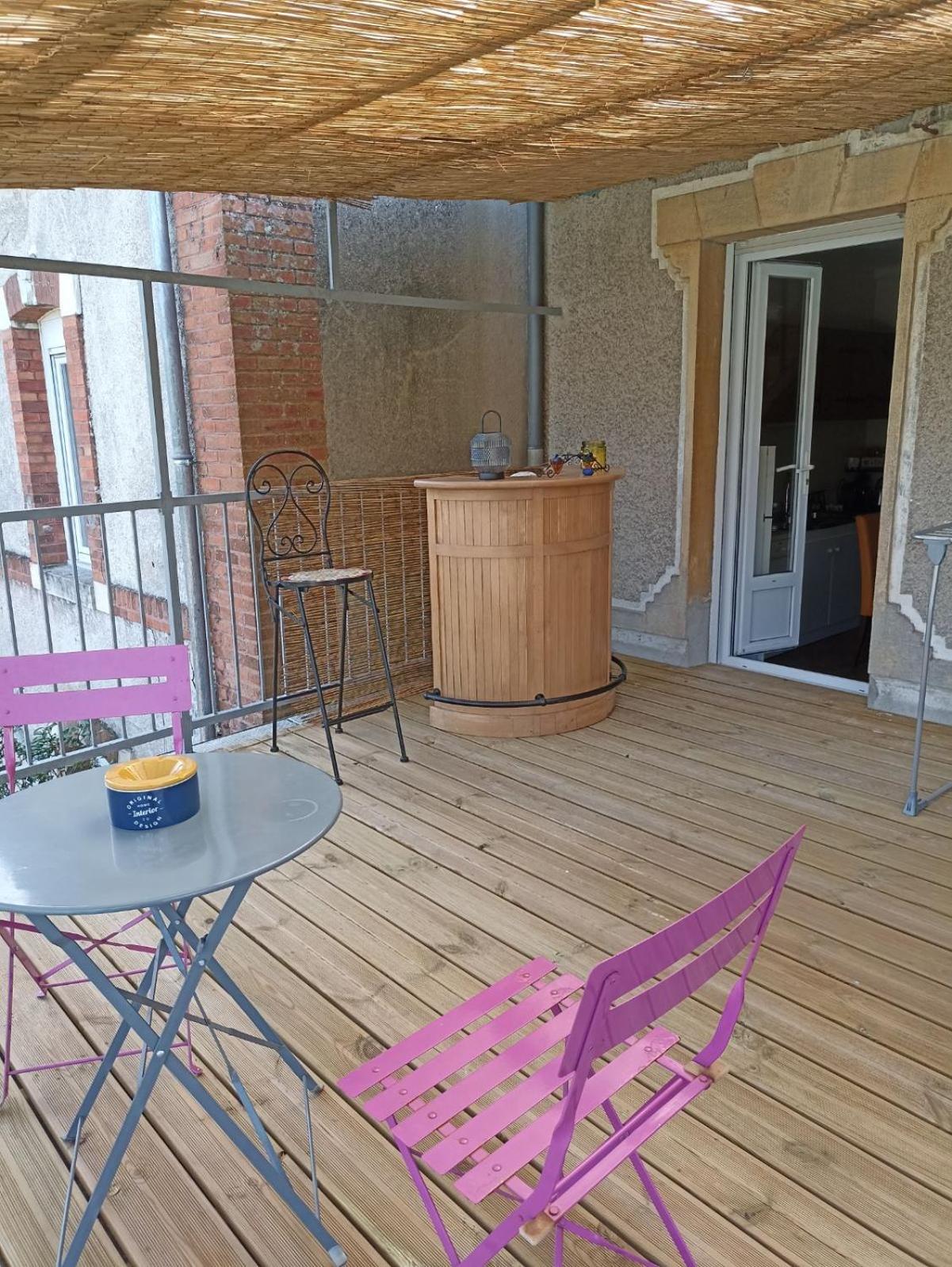 La Salamandre -Appartement Salbris Zewnętrze zdjęcie